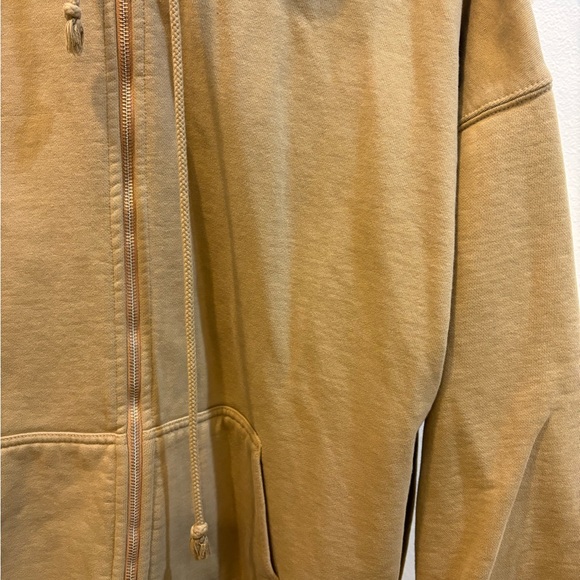 Brandy Melville Beige Zip-Up Hoodie - Picture 4 of 5